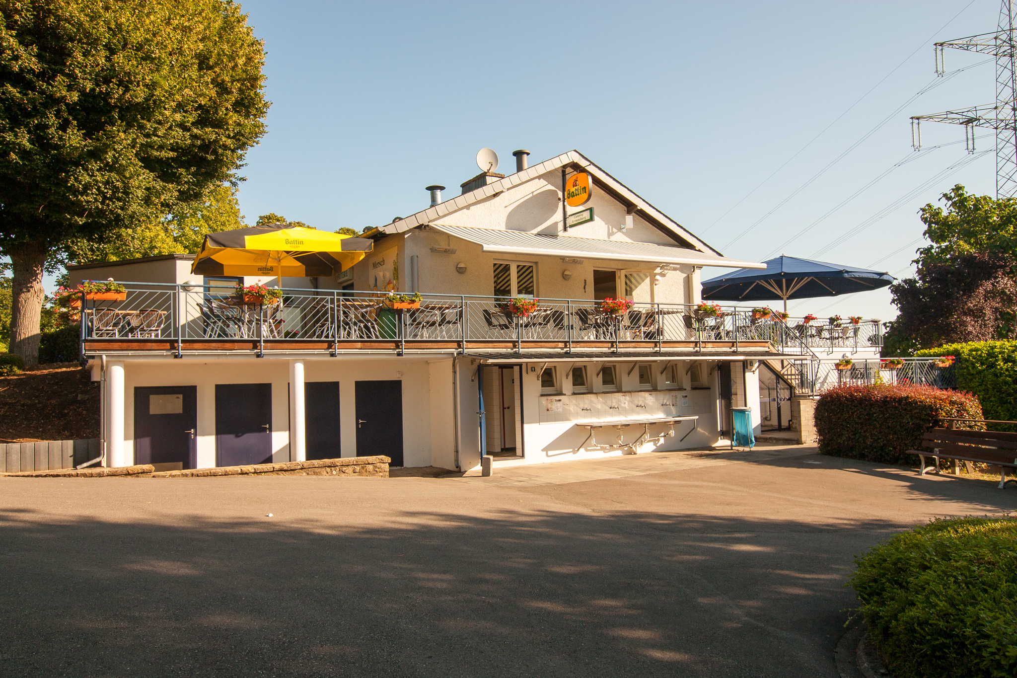 Camping Krounebierg Bar Restaurant Washrooms below